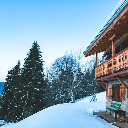 Chalet Samasta 5-bedroom Jacuzzi And Open Fire Holiday home Les Gets