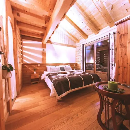 Chalet Samasta 5-bedroom Jacuzzi And Open Fire * Les Gets
