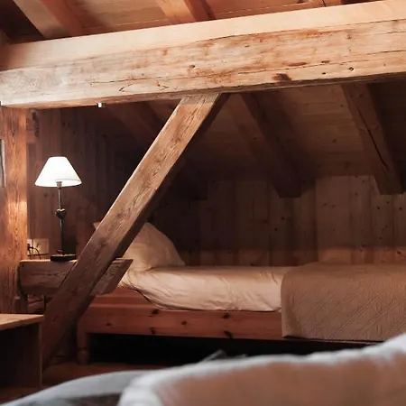 Holiday home Chalet Samasta 5-bedroom Jacuzzi And Open Fire